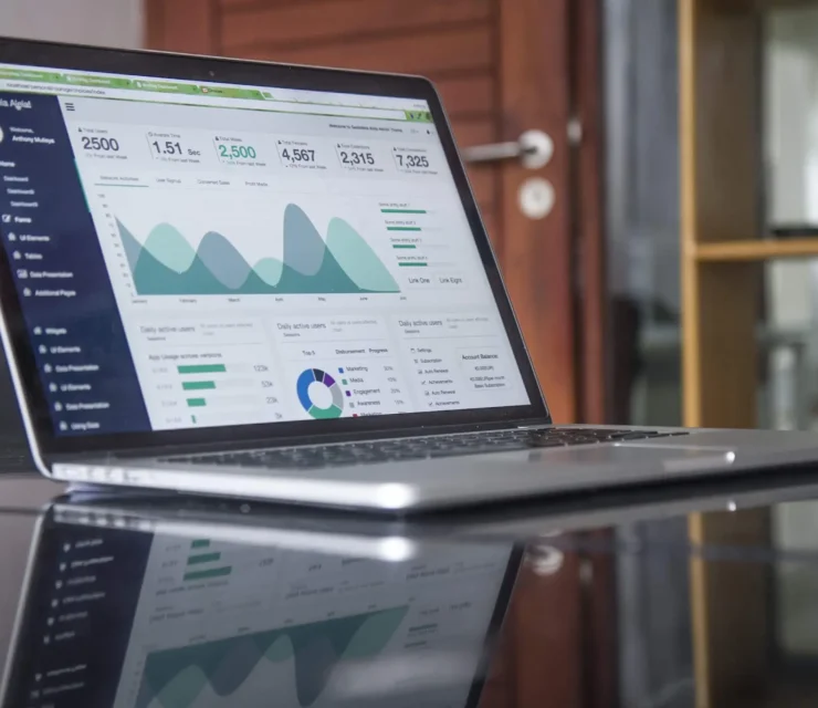 Collaboration à Distance : Meilleures Pratiques, Défis et Outils